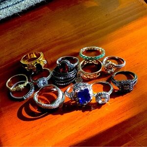 Lot of 13 Cocktail Rings :: sizes 8-9